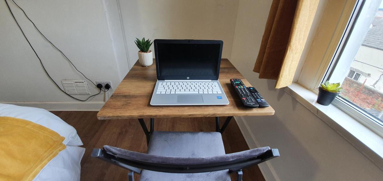 Fast Broadband, Budget Stay, Free Netflix. Cardiff Exterior photo